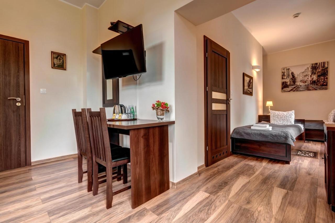 Hotel Charlotta Jedlina-Zdrój Kültér fotó