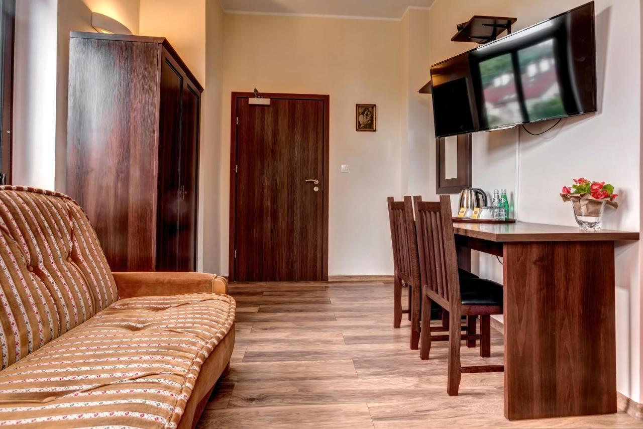 Hotel Charlotta Jedlina-Zdrój Kültér fotó